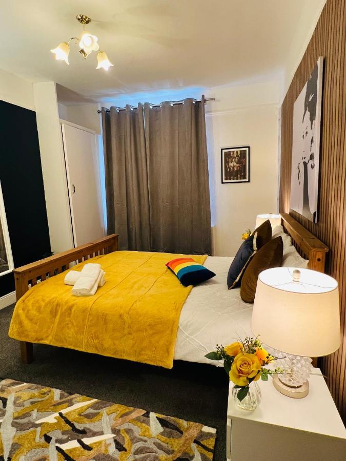 2-Bedroom Plus Living Room Flats Near Edgware Road ロンドン エクステリア 写真