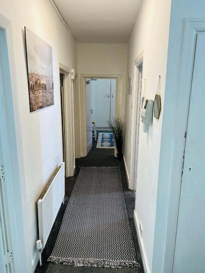 2-Bedroom Plus Living Room Flats Near Edgware Road ロンドン エクステリア 写真