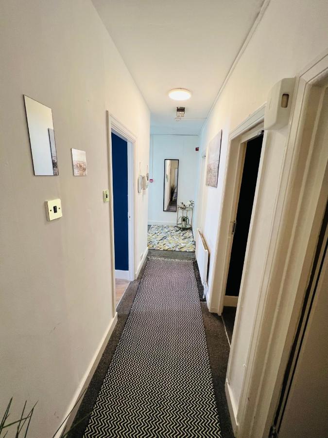 2-Bedroom Plus Living Room Flats Near Edgware Road ロンドン エクステリア 写真