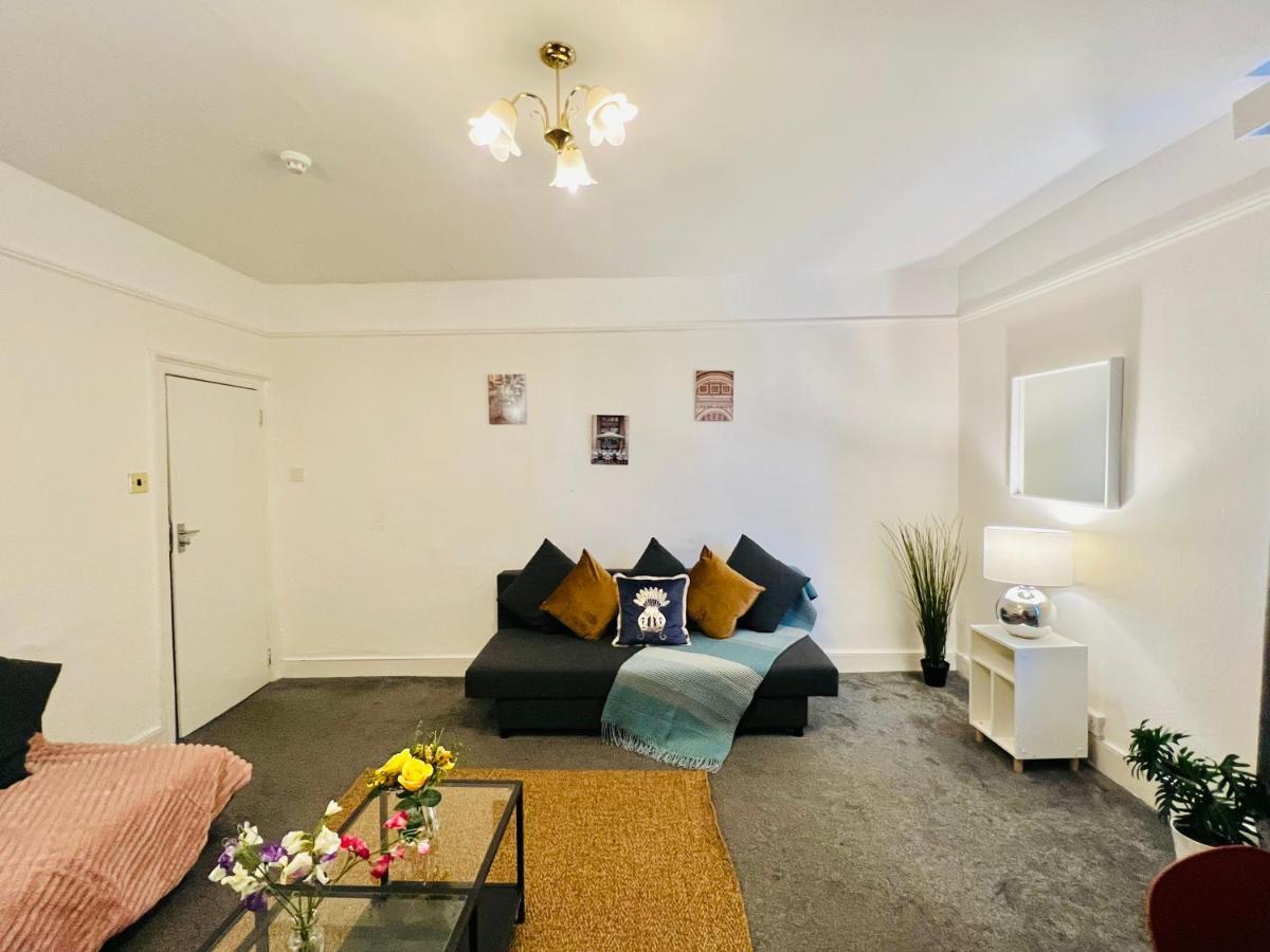 2-Bedroom Plus Living Room Flats Near Edgware Road ロンドン エクステリア 写真