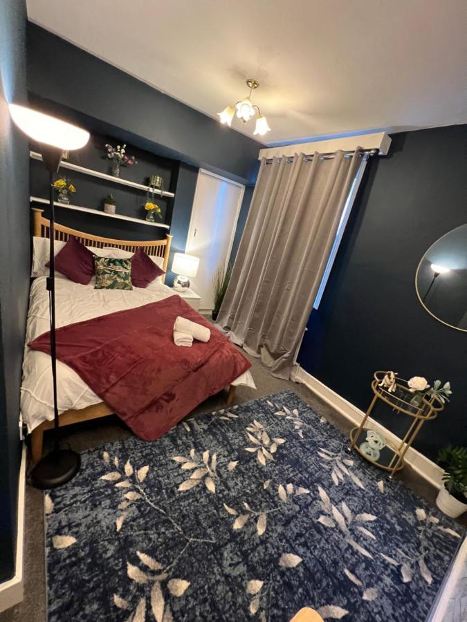 2-Bedroom Plus Living Room Flats Near Edgware Road ロンドン エクステリア 写真