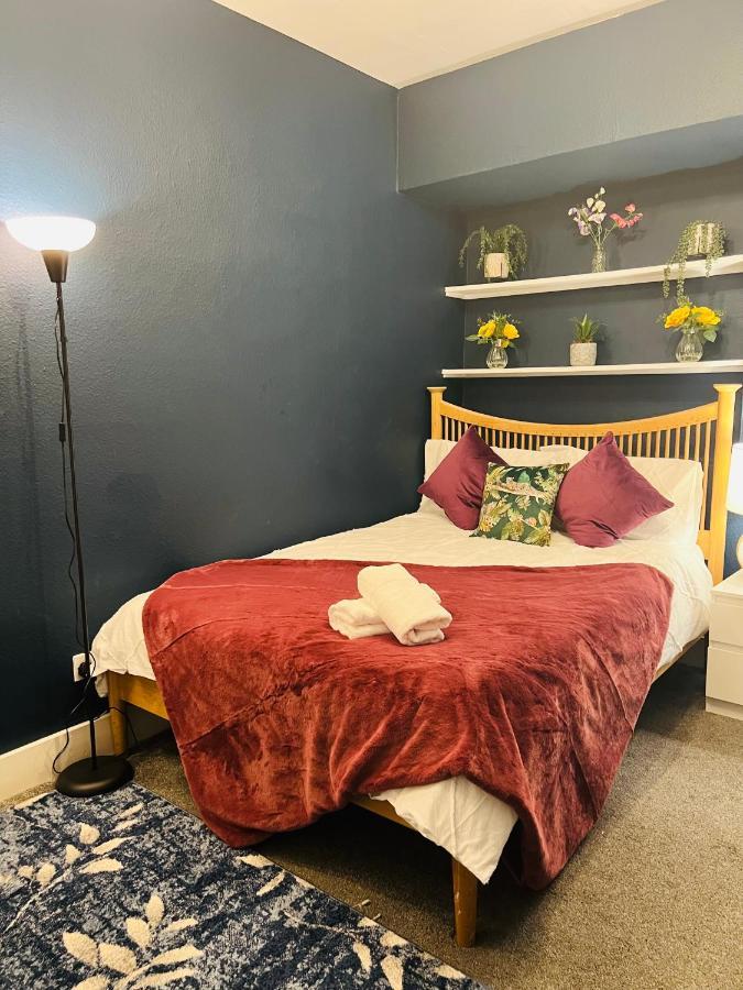 2-Bedroom Plus Living Room Flats Near Edgware Road ロンドン エクステリア 写真